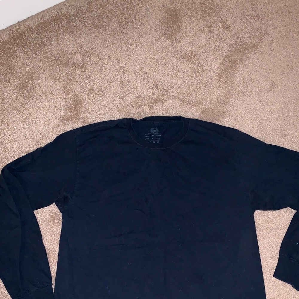 Long sleeve black shirt